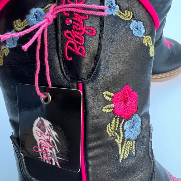 Toddler boots - Picture 6 of 7